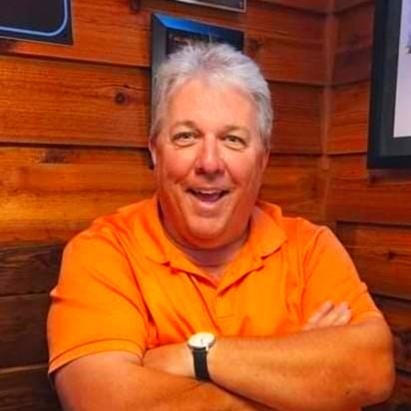 Meet your Posher, DJ! - Picture 1 of 1